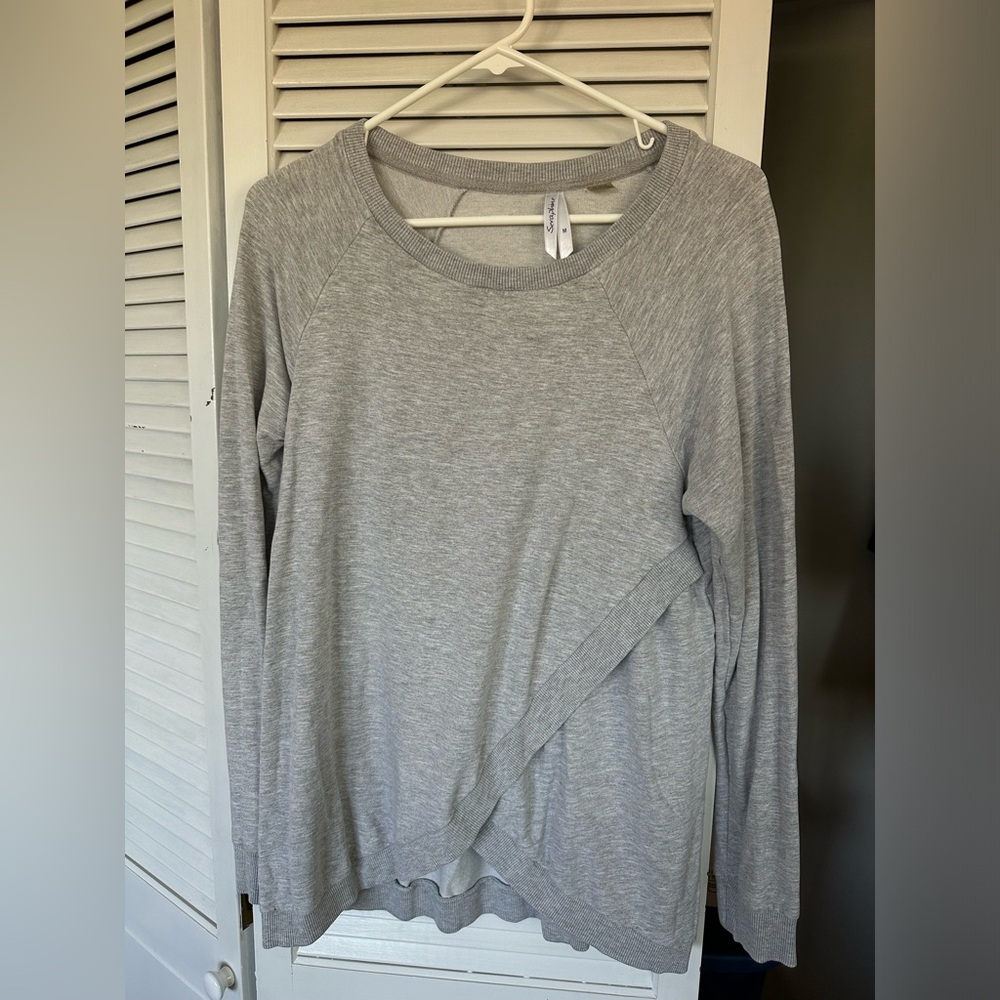 Maternity sweater, Seraphine.